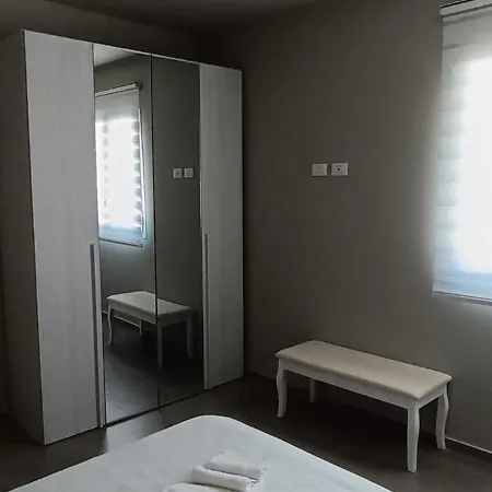 公寓 Dimora Corvino